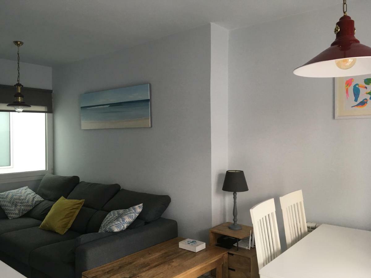 2 Bedroom Apartment In The Old Town, Close To The Beach L'Escala Exterior photo
